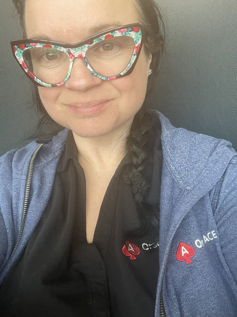 just_rhianna's tweet image. #oracleacepro #acesinthewild @LGAairport  @DeltaSkyClub Heading Home after a long week working remotely while taking care of my Dad. #CancerAwareness