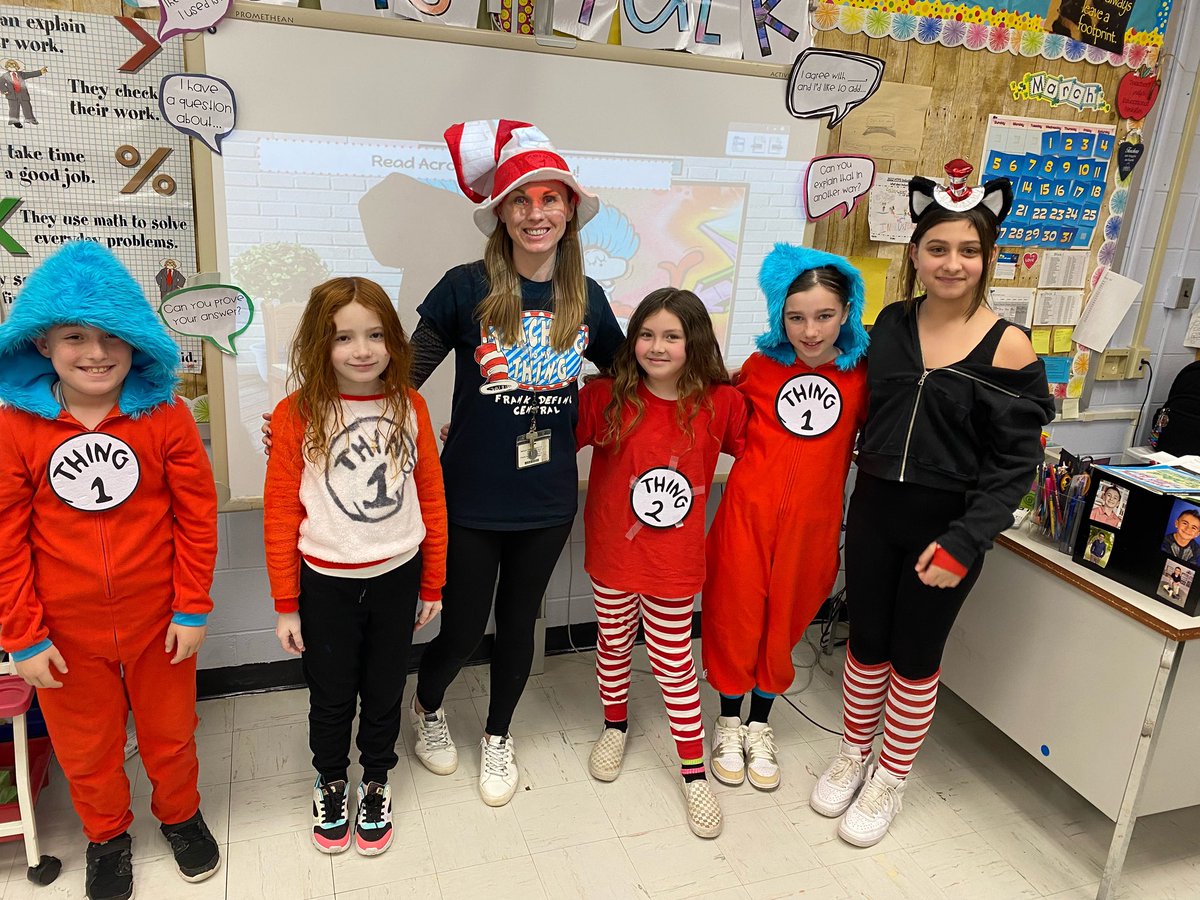 Happy Read Across America Day! #montabaker #room33 <a href="/mmontalbano2/">Michelle Montalbano</a>