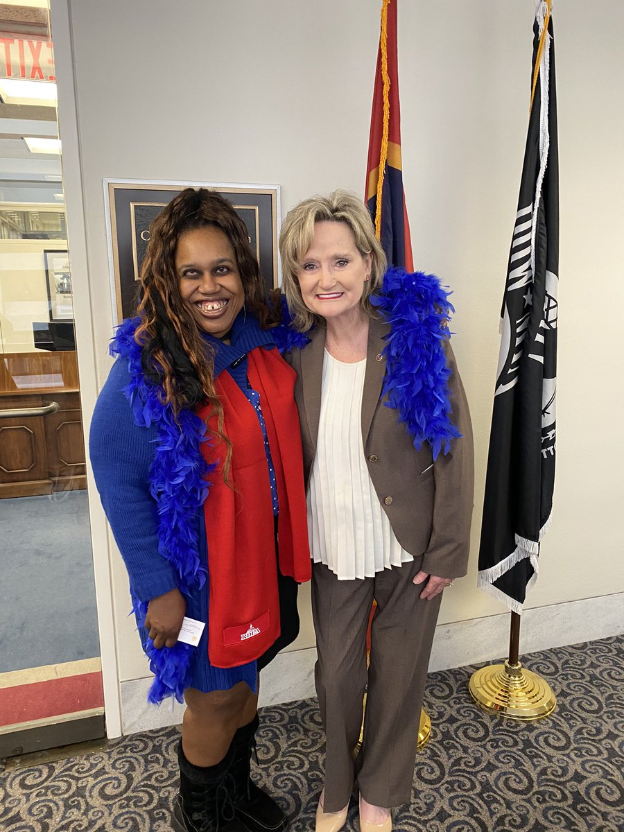 Thank you to @SenHydeSmith ‘s office for listening to my #ALS  story. I flounce my boa at you!
@EveryLifeOrg  @iamalsorg -#EndALS #RareDisease2023 #EveryVoiceMatters #flounce