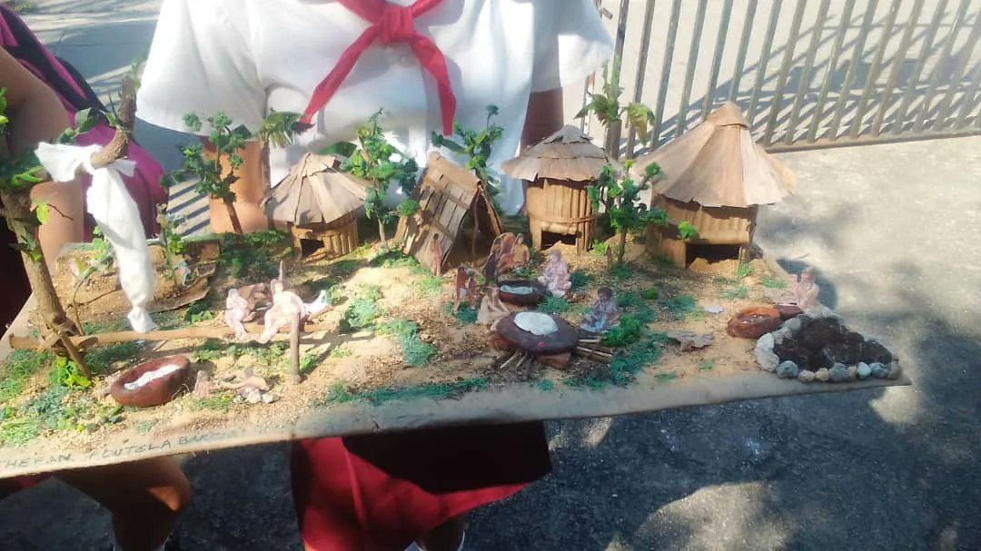 Exposición de medios de enseñanza en la escuela primaria República de México.
#dmemtz #MatancerosEnVictoria #Matanzas #educacion #CubaMined #MejorEsPosible #SomosCuba #JuntarYVencer #GobMtz