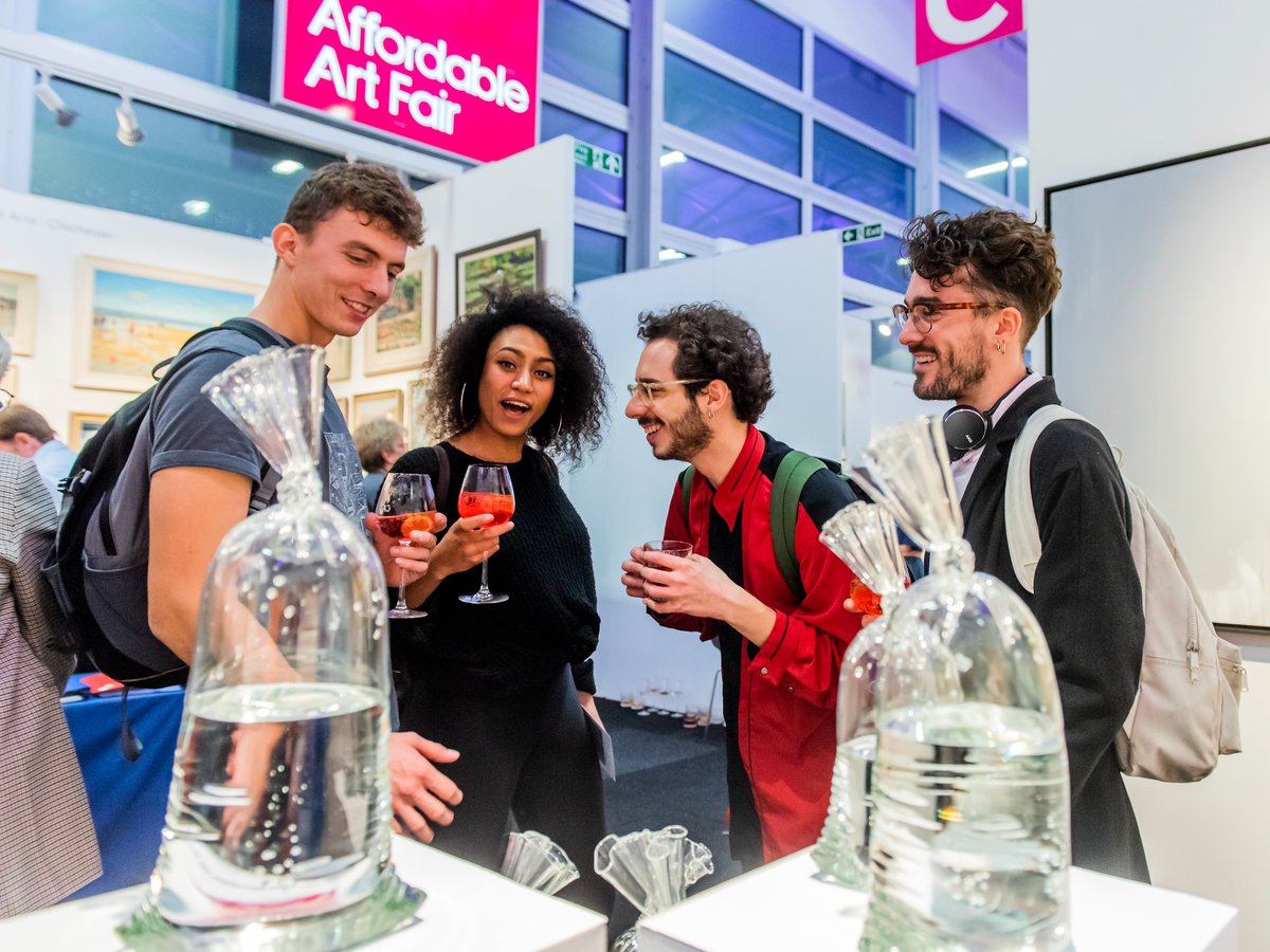 Great to be featured in <a href="/TimeOutLondon/">Time Out London</a> - don't miss us in Battersea Park next week, 9-12 March! Come along and discover over 100 top international galleries, 1,000s of inspiring artworks, special exhibitions, and much more! Photography by <a href="/GuyBPhotos/">Guy Bell</a> 
timeout.com/london/things-…