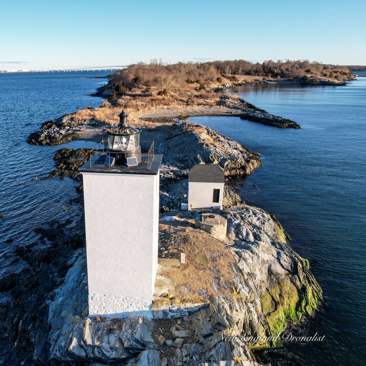 Dutch Island Light, Jamestown, Rhode Island 

#lighthouse #lighthouses #newengland #newenglandlighthouses #dutchislandlight #jamestownri #jamestownrhodeisland #visitri #visitrhodeisland