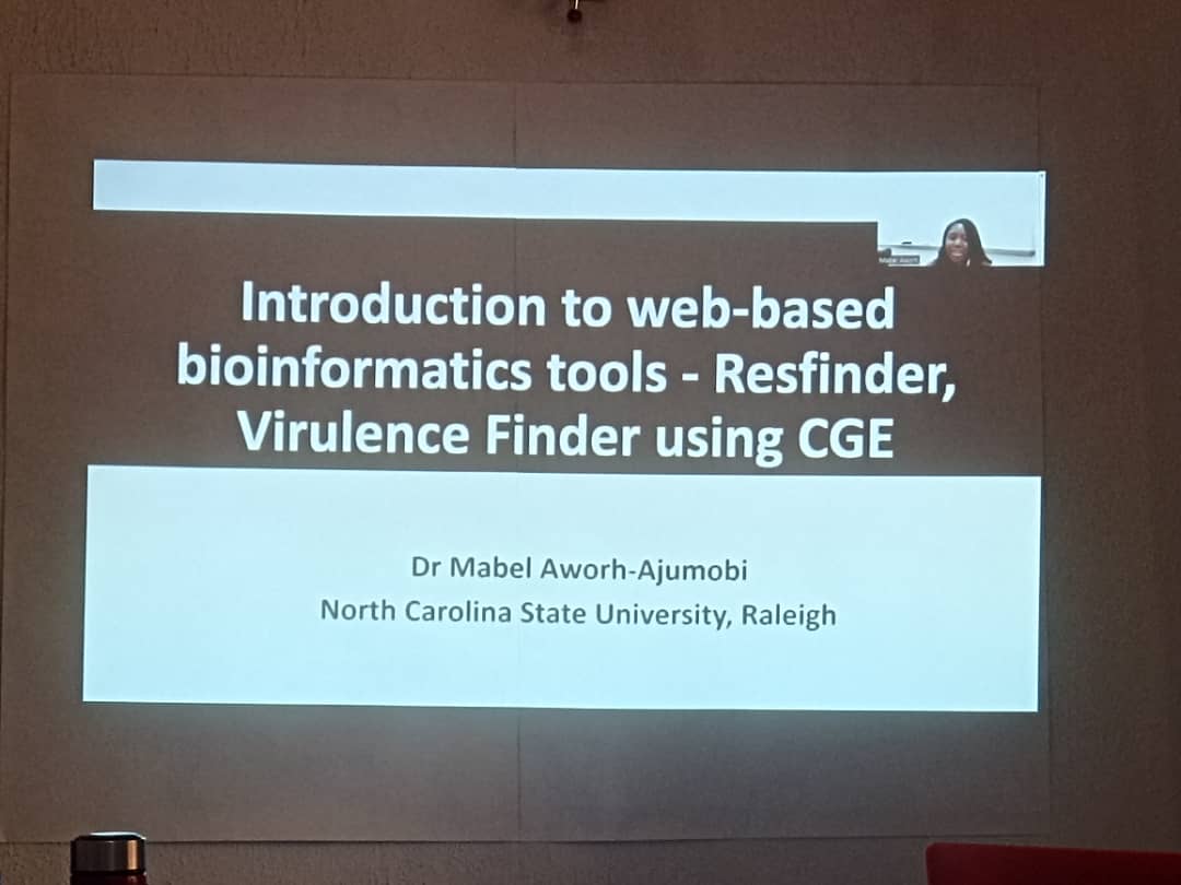LFounou's tweet photo. We started from scratch and identified our strengths and weaknesses as taught by @H3ABioNet  &amp;  @EBItraining  in their #TtT course. We've proudly run the first #bioinformatics workshop for bacterial genomic surveillance in 🇨🇲. An introduction to bioinformatics w/ web-based tools. https://t.co/d0f8Gy3BfD