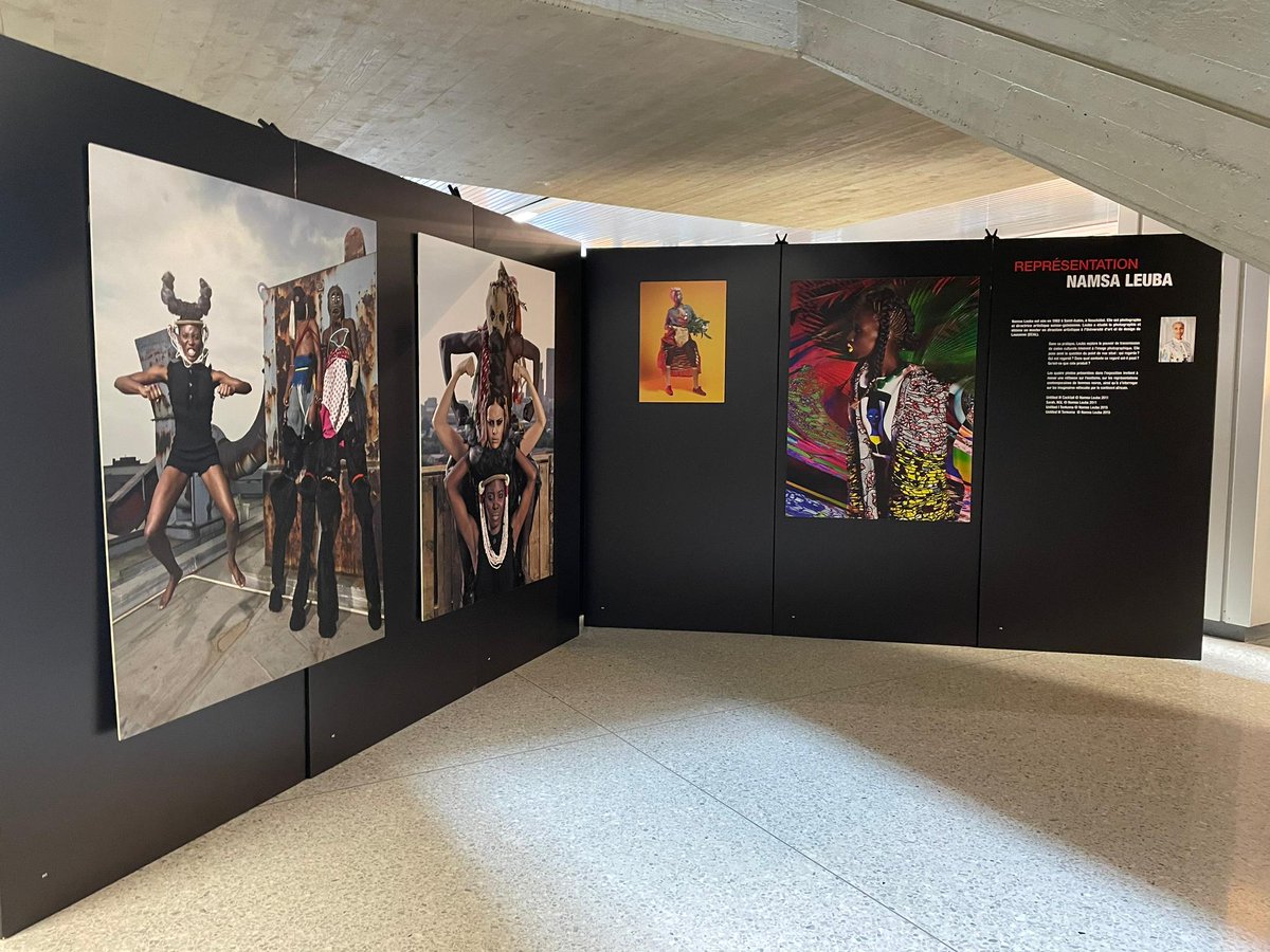 BlackHelvetia's tweet photo. Montage, démontage, remontage...l'équipe est sur le coup pour qu'un maximum d'écolières et d'écoliers puissent profiter de notre #expo itinérante "Etre une femme noire ou #afrodescendante en #Suisse". 

Où ? Lycée Blaise-Cendrars à La Chaux-de-Fonds, à partir du 6 Mars.  #racisme https://t.co/FXNa3oZqCt