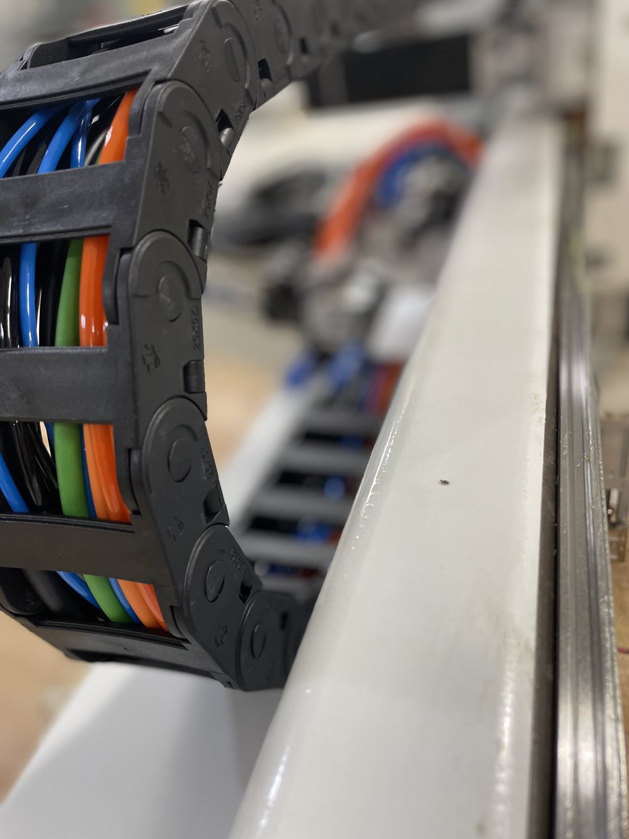 Nice closeup of one of our robots! 🤖

#ThursdayThoughts #deckwise #deck #automation