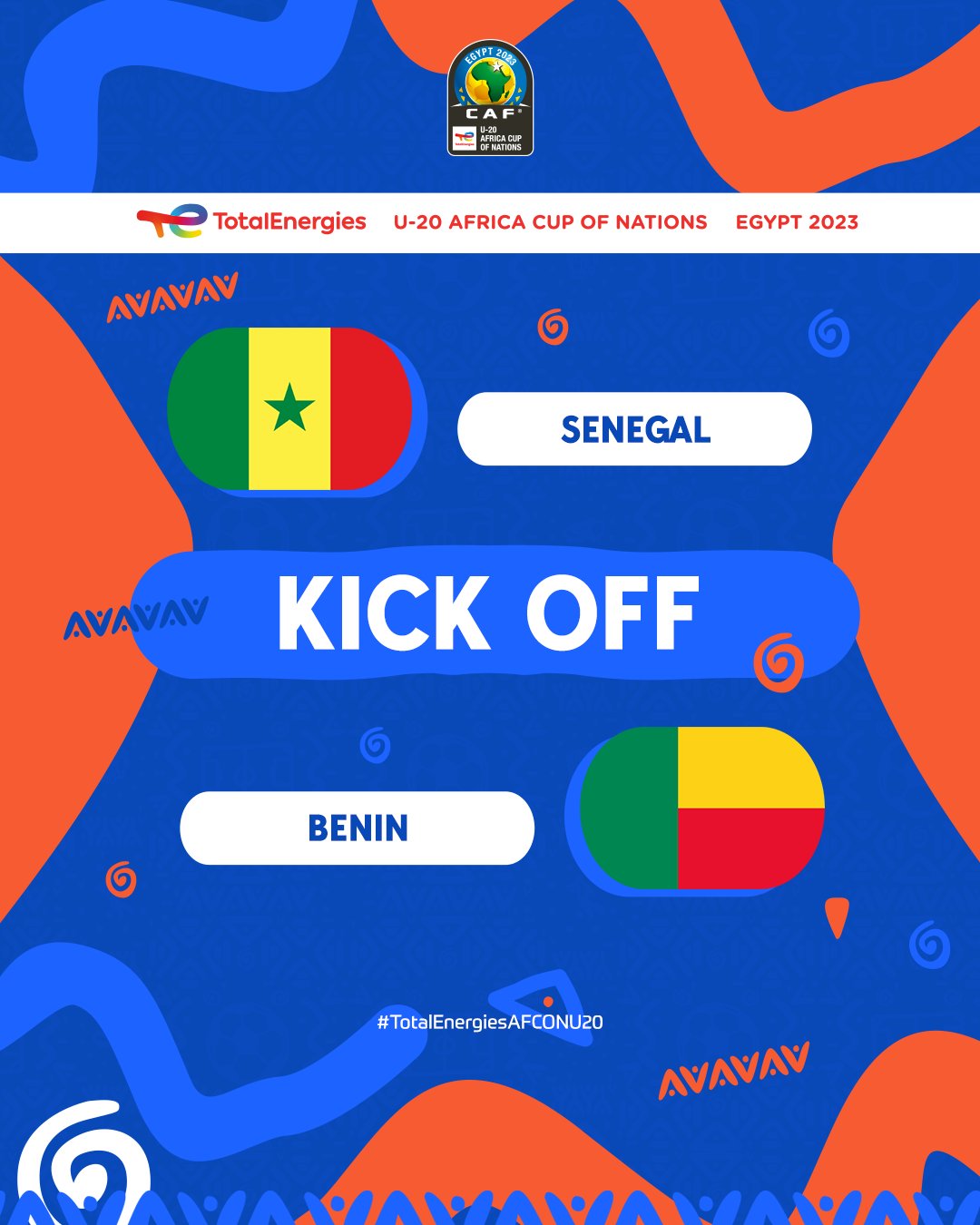 🆚What is the difference between Kick in  and Kick off  ? Kick in  vs  Kick off  ?