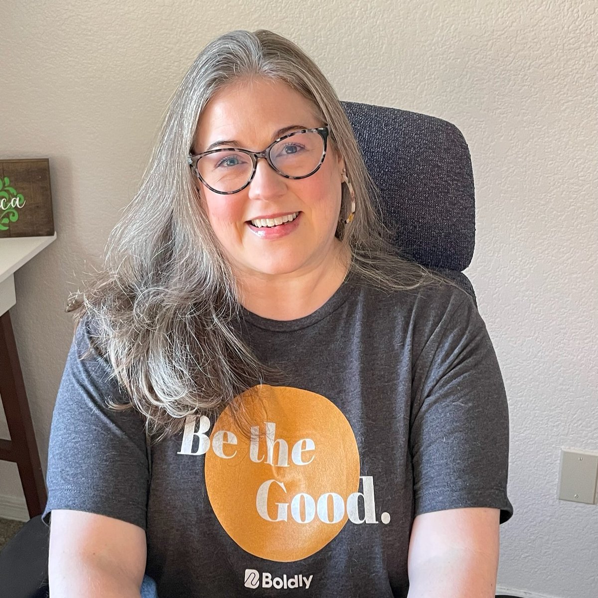 workboldly's tweet image. Be the good and be the change you wish to see... like Boldly Team Member Erica.

Erica has 20+ years of experience. How lucky are we?

#executiveassistant #remoteassistant #workBoldly