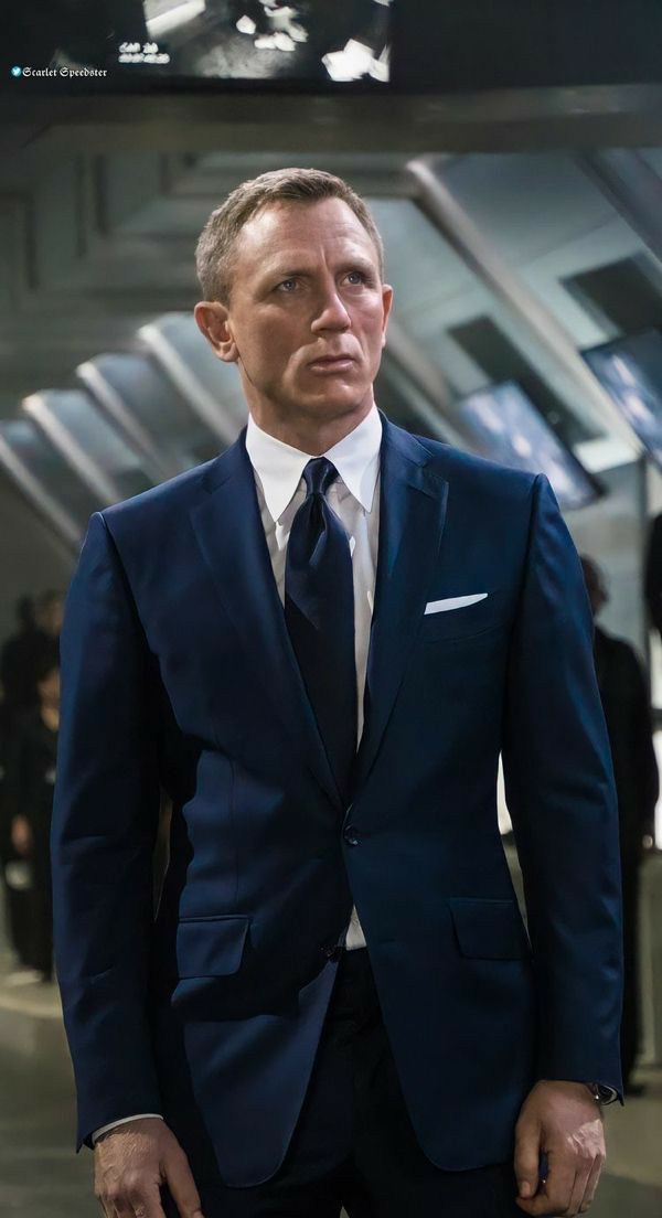 Happy 55th Birthday  \"James Bond\" Oopss Sorry !!, Daniel Craig 