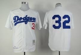 Edraue's tweet photo. It’s Jersday!! Every Thursday I wear a different @mlb jersey. Today it’s ⁦@Dodgers⁩ Sandy Koufax

A comet in the baseball world blessed with a rocket, yet fragile, arm

#Jerseys4Jackson https://t.co/YrbRLLMhLF