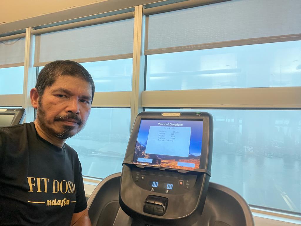 Alhamdulillah, an early morning walk and workout session at the gym is always a good start to an insightful day- nothing beats a refreshing morning workout! Hoping to continue to learn from the best in the arena during the last few days of the #UN54SC.

#DOSM
#FitDOSM