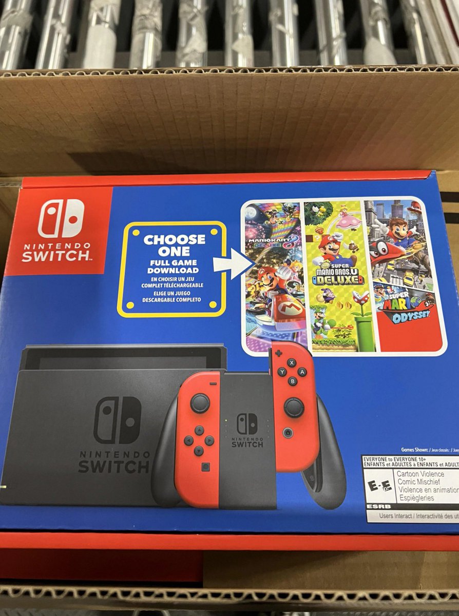 Aftasher's tweet photo. Al parecer el bundle de Switch del #MAR10 day no es OLED pero se siente totalmente hecho para las personas que aún no tienen Switch y que saldrán del cine excitados 🍄 

Trae excelentes juegos, gran starter pack que seguramente estará accesible. https://t.co/tIE9HZcOum