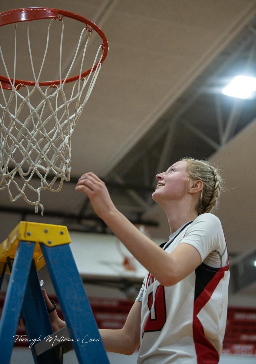 cheymwilliams's tweet photo. Next stop… STATE!!❤️🏆 https://t.co/t9VGyRF35u