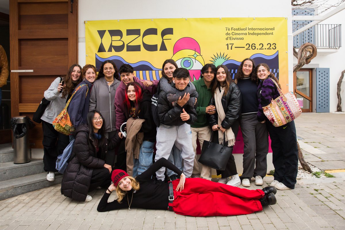 ibizacinefest's tweet photo. ⚡Más de 38 sesiones 
⚡105 títulos, de 22 nacionalidades 
⚡Más de 2500 espectadores en Ibiza 
Todo esto y mucho más ha pasado en esta edición inolvidable, aquí nuestro Aftermovie💛 

https://t.co/rpf2BKzre1
 
#IBZCF23 #Cinema #Eivissa #Autor #Independiente https://t.co/8sH96mIx5b