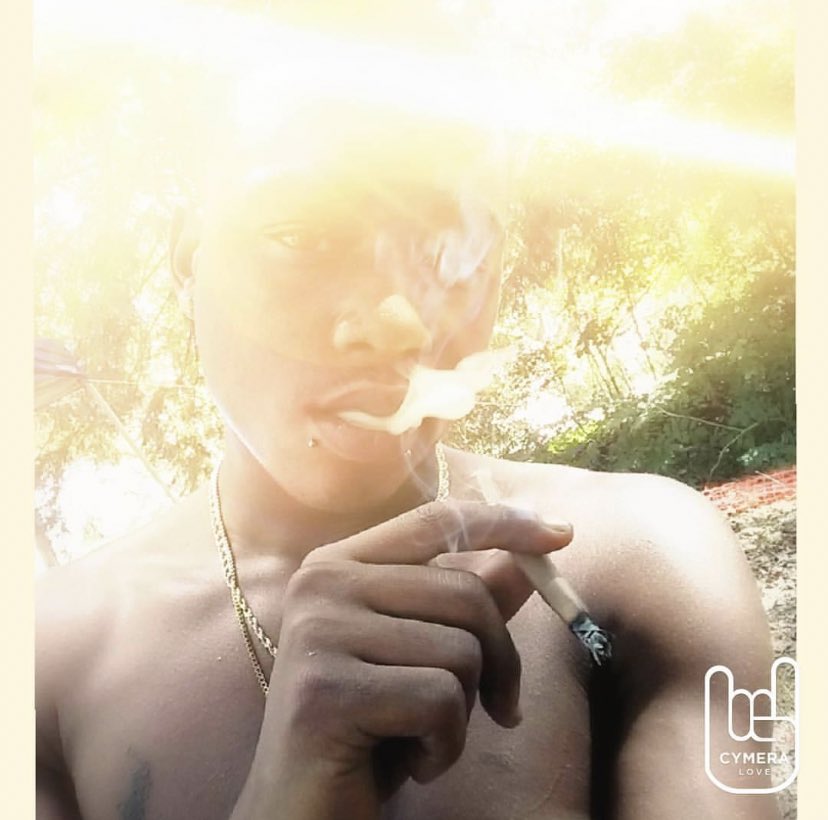 103thuggin's tweet image. Happy Heavenly Birthday Bro
It’s #LLBONE 5L🤞🏾
