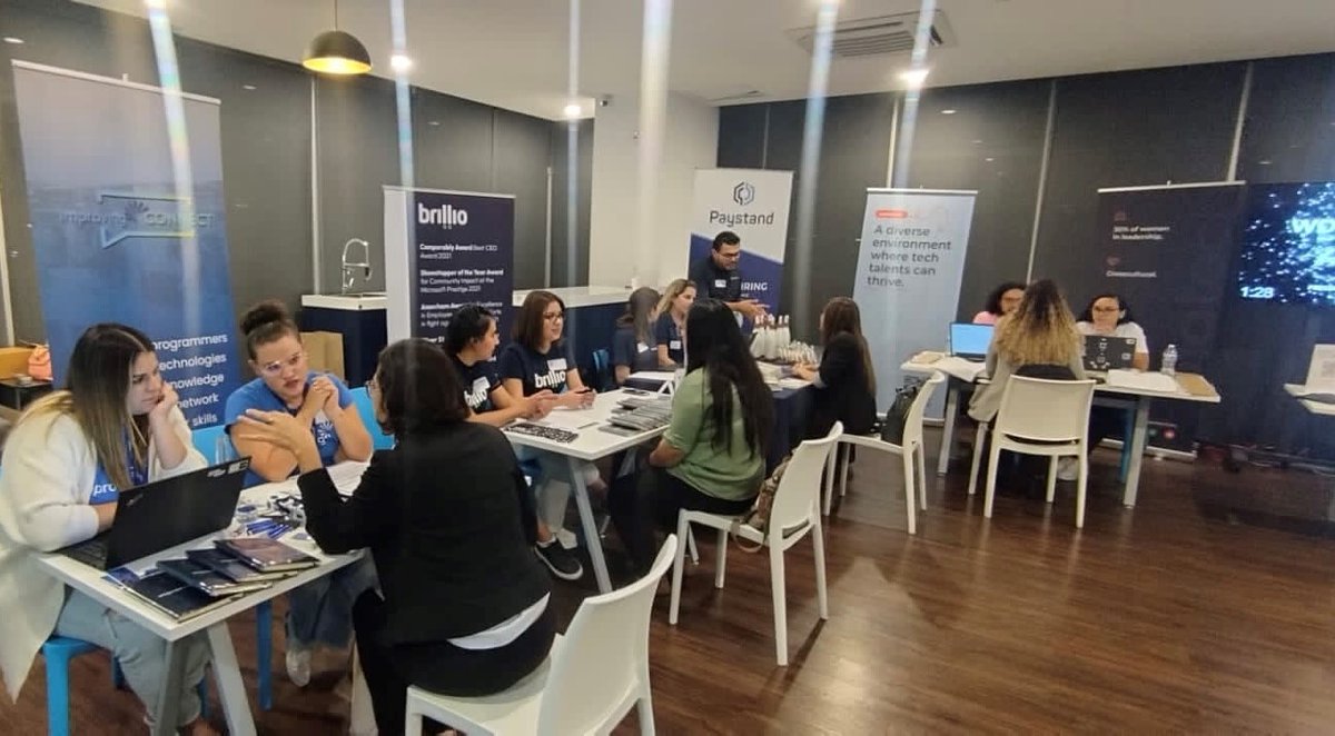 BrillioGlobal's tweet photo. It was a pleasure to connect with so many talented and inspiring individuals at #WomenHack. Our recruiters knocked it out of the park with their informative talks and did a fantastic job of recruiting top-notch talent to join the Brillio team.
#BrillioMexico #AccelerateYOU https://t.co/ow3AkqpPqG