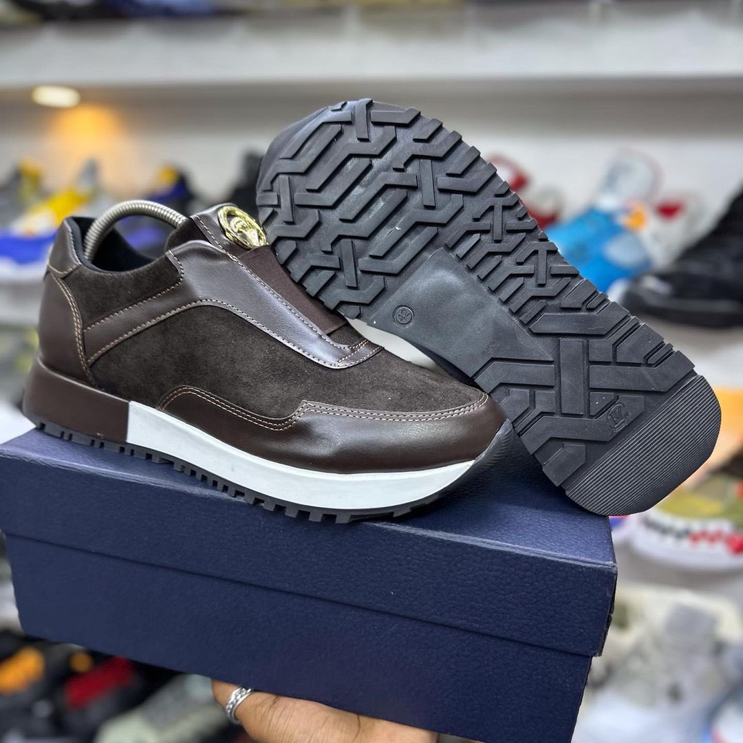 KING VIATU STORE tweet media