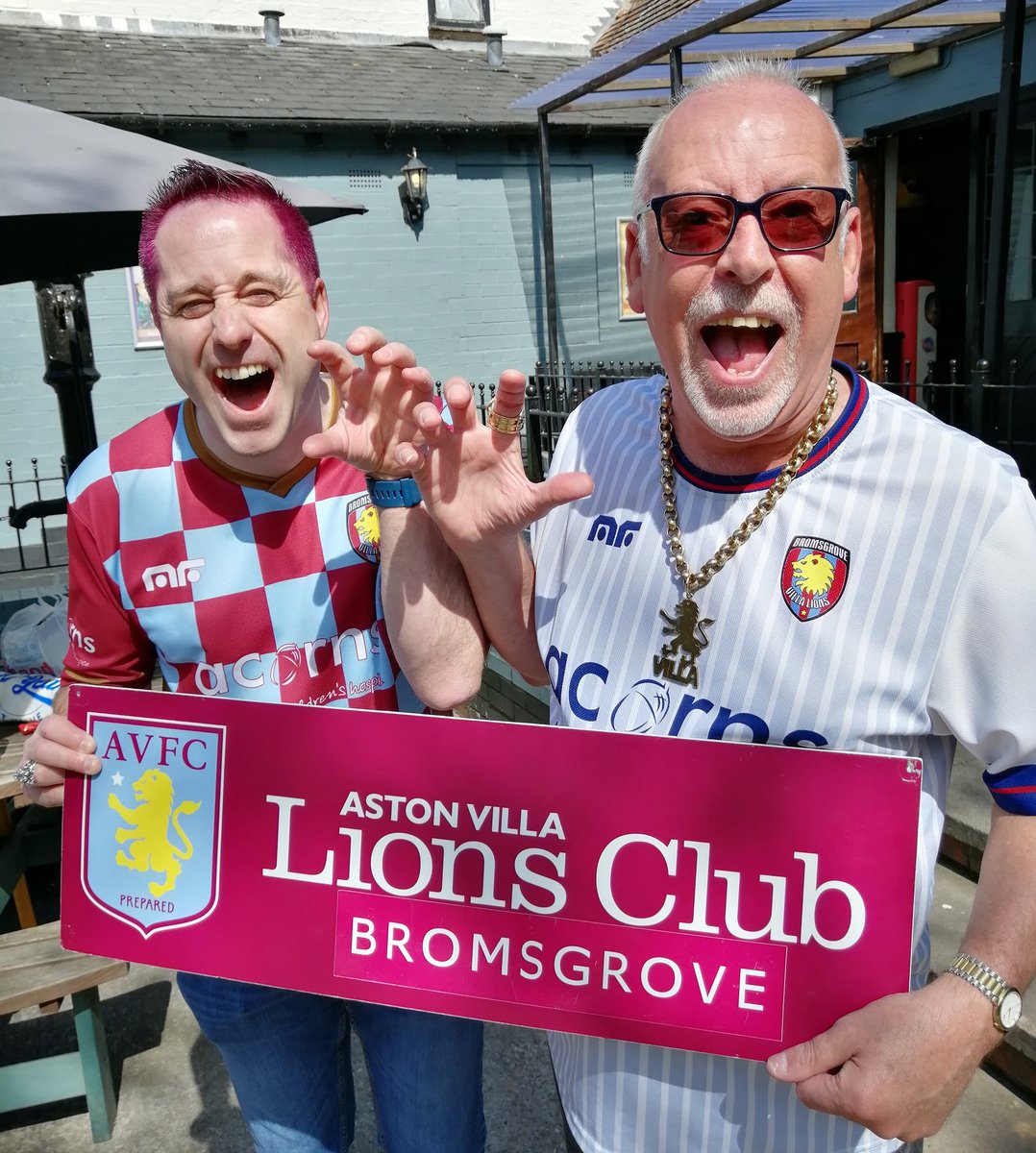 bluenose199011's tweet image. I've found 2.