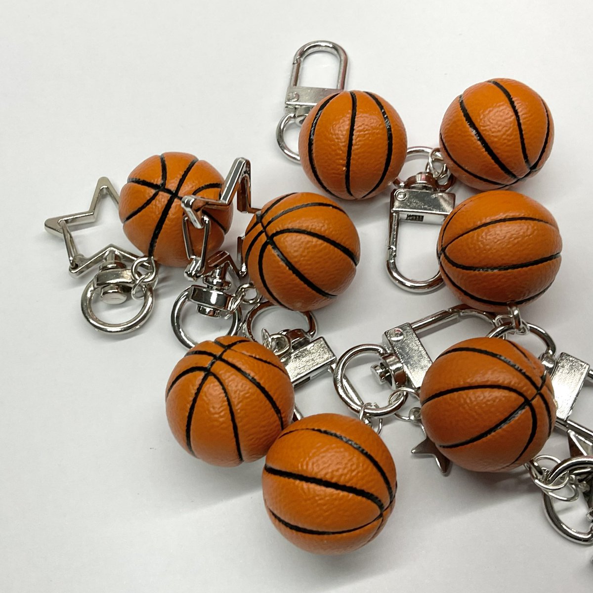boooom_market_'s tweet photo. #RT 2분 께 농구공,배구공 키링을 드립니다 🏀🏐

농놀 배놀 같이해요。˃̵͈̑ᴗ❛。

https://t.co/Raec72jzCN https://t.co/fiW0yTVUi5