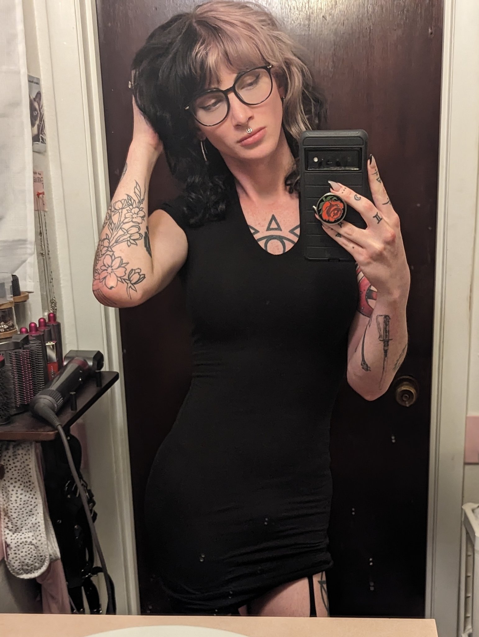 TW Pornstars Violet Valentine. Twitter. good morning say it back. 2