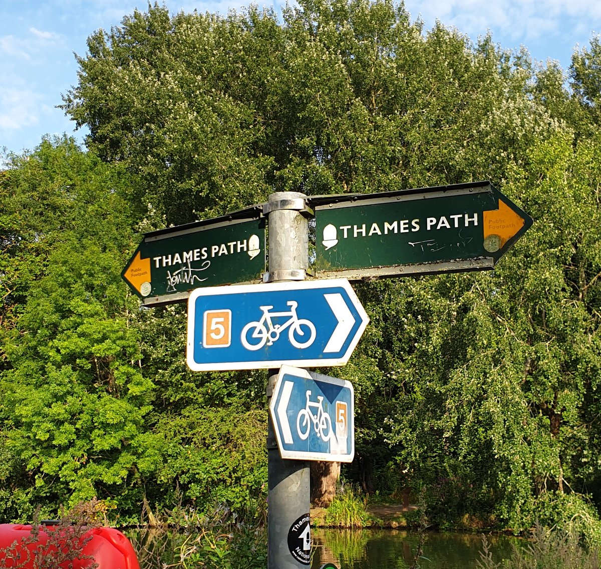 Thames Path National Trail tweet media