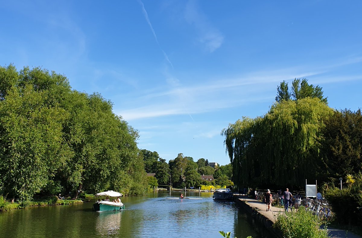 Shout-out to <a href="/Falcon_Rowing/">Falcon Rowing Club</a> who are litter-picking along the #ThamesPath between Osney and Sandford on Sat 11 March. Thank you for looking after the National Trail through Oxford.
<a href="/Ox_Clean/">Ox_Clean</a> map oxclean.org.uk/oxclean-map-20…
<a href="/KeepBritainTidy/">Keep Britain Tidy</a> #GreatBritishSpringClean <a href="/ODS_doinggood/">ODS</a>