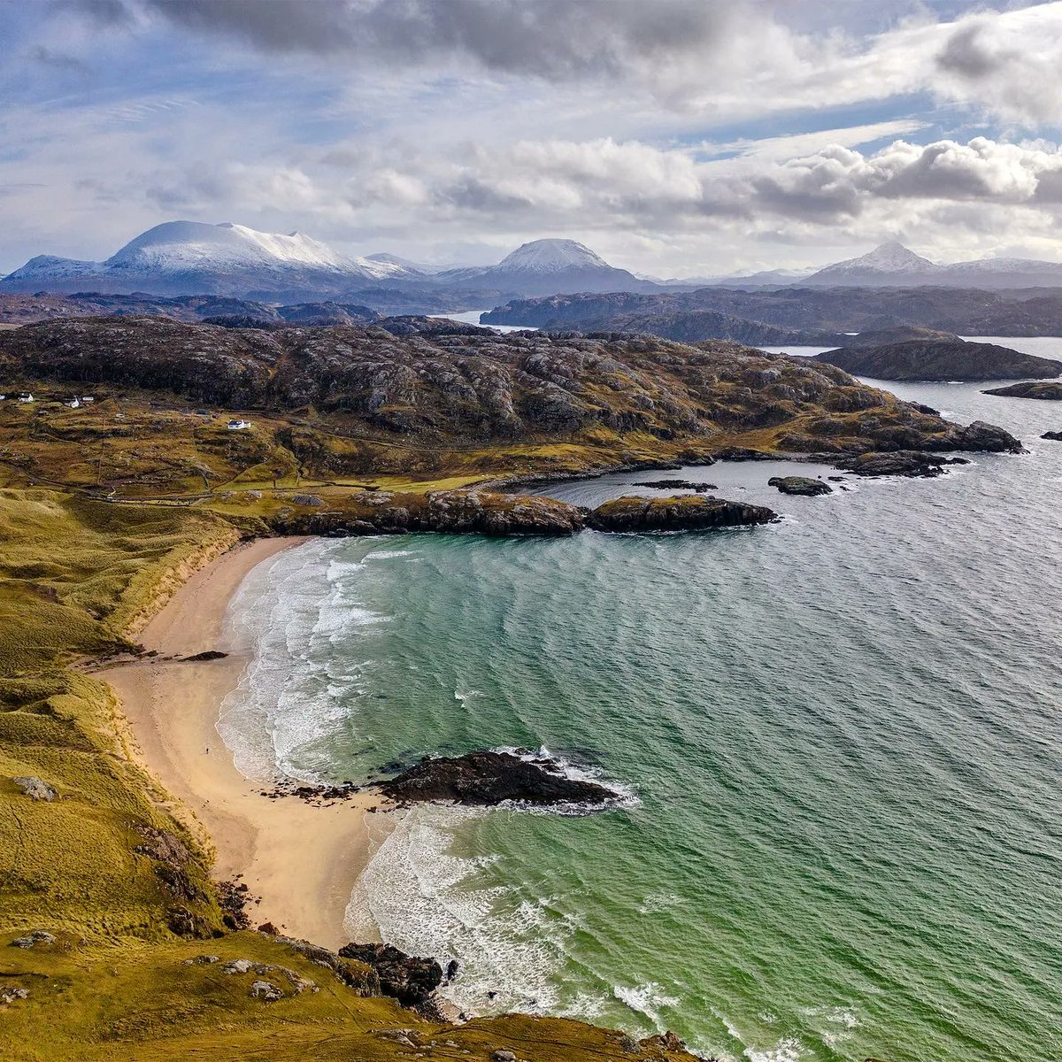 ScotsMagazine's tweet photo. Some of Scotland's most picturesque beaches can be found on the North Coast.

Find out more about North Scotland's beauty in this month's issue of Scots Mag!

Discover more: https://t.co/VCZPQ2XkTt 

📸 - Jamie Fraser: https://t.co/QUtrSZGeKM https://t.co/VlOtpDCsb5
