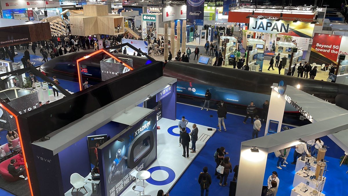 fhiosmart's tweet photo. ¡Hasta pronto, #MWC23! Ha sido una experiencia increíble conocer las últimas tendencias y tecnologías móviles. Estamos ansiosos por saber lo que el futuro nos depara. ¡Nos vemos el próximo año! 📱💻🌏
.
.
.
#FHIOS #metaverso #IA #consultoríatecnológica https://t.co/kHpFwtzupf