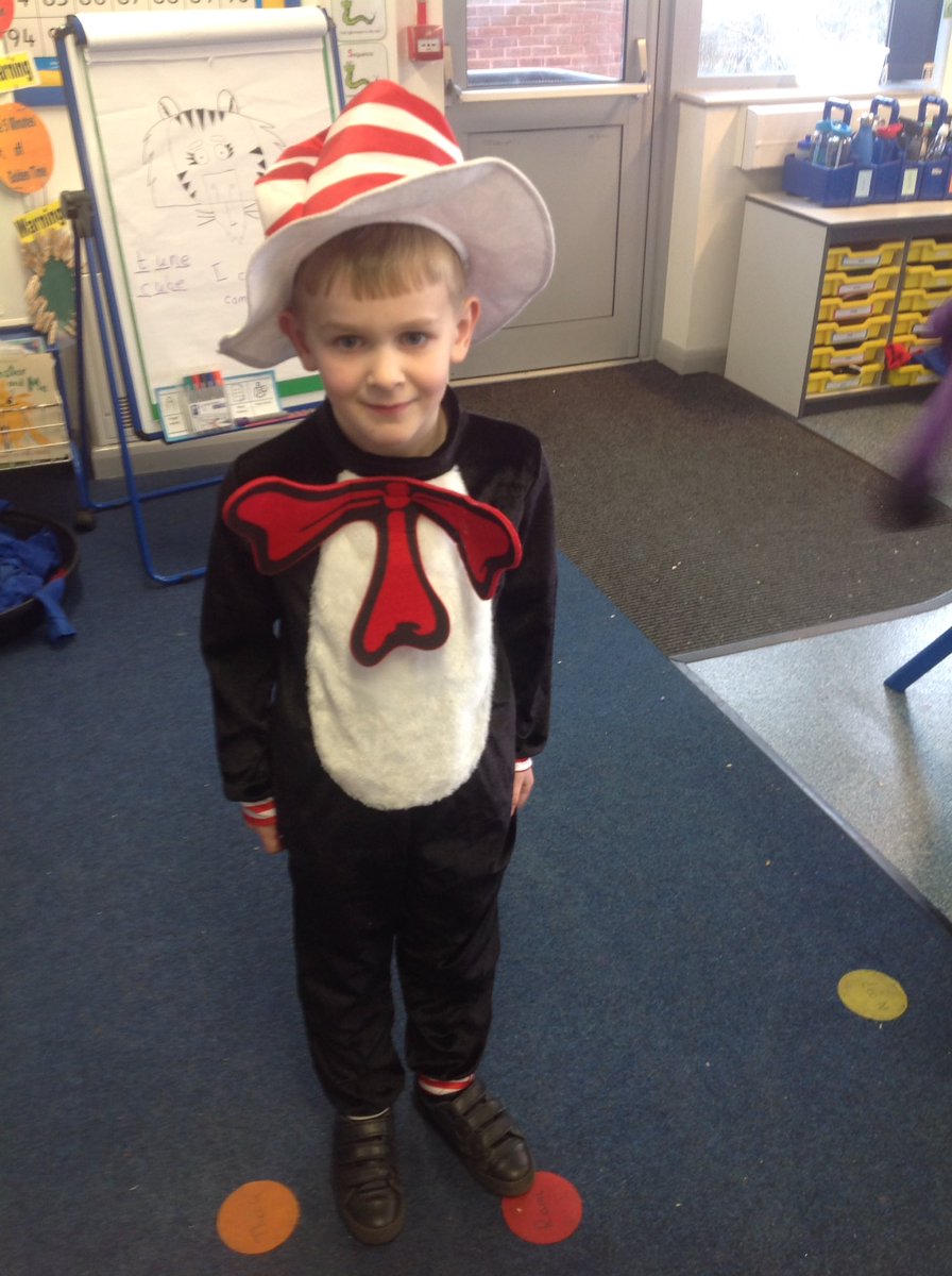 MrNeilsonAPS's tweet photo. @ArdenPrimary more World Book Day 2023 ❤️📚 https://t.co/xeexrybbrk