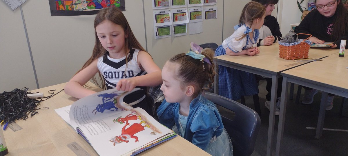 CPickeringPri's tweet photo. #Y4MOR having a lovely time sharing a story with F2 https://t.co/Eewk21JZc4