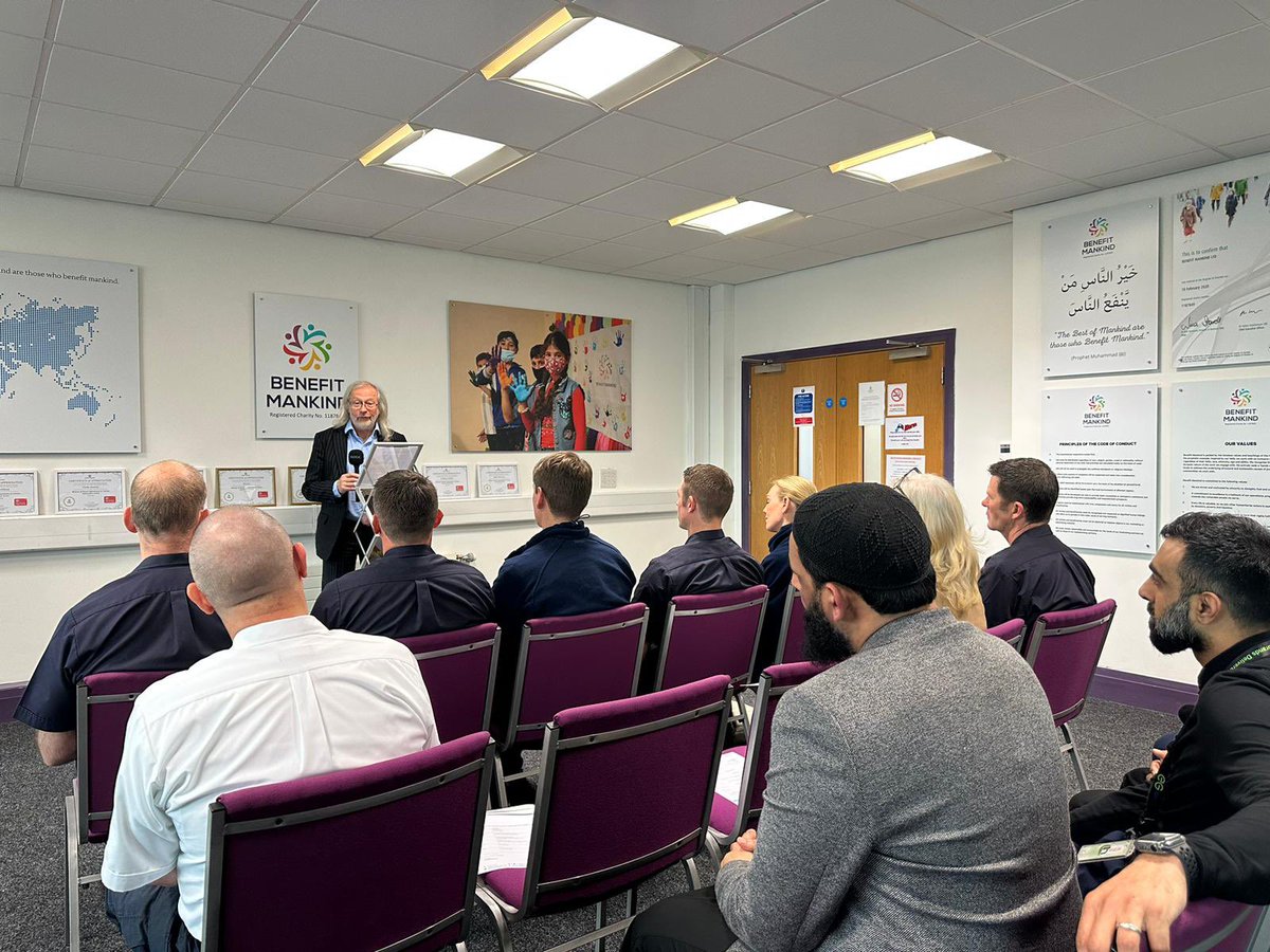 Feedback and appreciation event takes place at our office this morning, showing gratitude to the @LancashireFRS for their sterling efforts in Turkey after the devastating #earthquake. Special thanks to all that attended 🏅🙏 @Lancs_FireDCFO #UKISAR @UK_ISAR_TEAM @FCDOGovUK