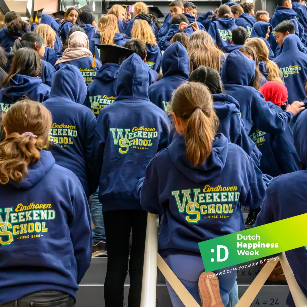 DutchHappinessW's tweet photo. Op 19 maart wordt je door @TrudoWKS ondergedompeld in een mix van activiteiten, minicolleges, wetenschappelijke bevindingen en een interview met oud-leerlingen. Meer info: https://t.co/9Epwf73nXM https://t.co/OAhtFYoYuo