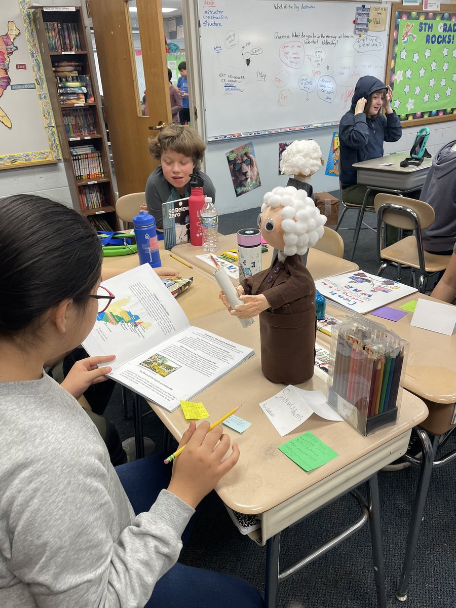 Our fifth graders did a great job sharing their knowledge of the Revolutionary War! <a href="/GlenGroveSchool/">GlenGroveSchool</a> #weared34