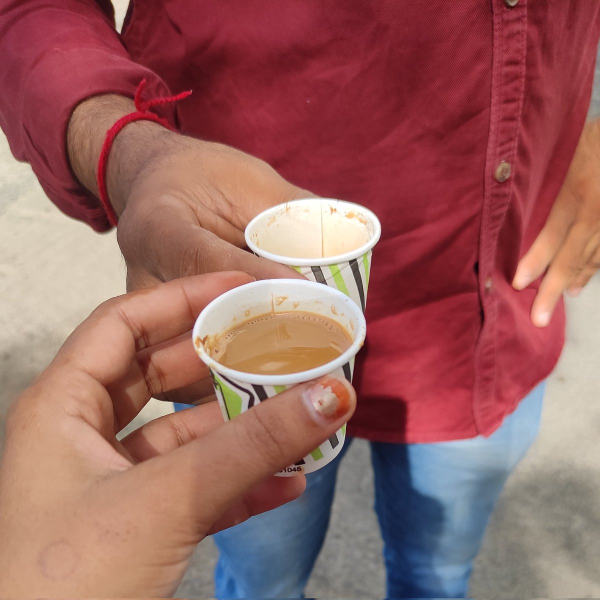 iEmotion2202's tweet photo. #youbrokemyemotionforever

प्यार था वक़्त नहीं
जो बीत गया दो पल में
तू बनके याद रहे
फ़��ियाद रहेगा दिल में
क्यूँ अब एक लफ्ज़ नहीं
दिल कहने की हालत में

#emotion🐻🖤
#untold https://t.co/hsx1rnFIod