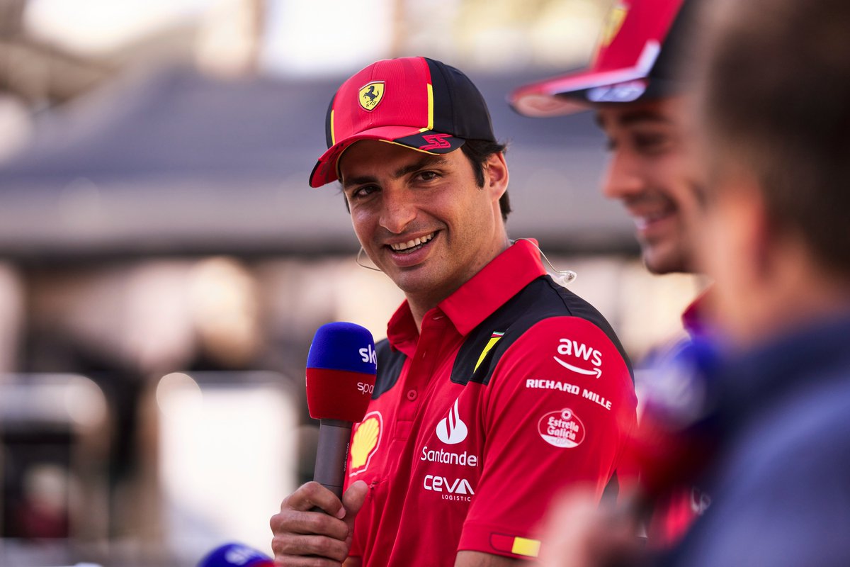 ScuderiaFerrari's tweet photo. Yep, it’s definitely media day 🎥🎙 https://t.co/tx3eAEAkDt