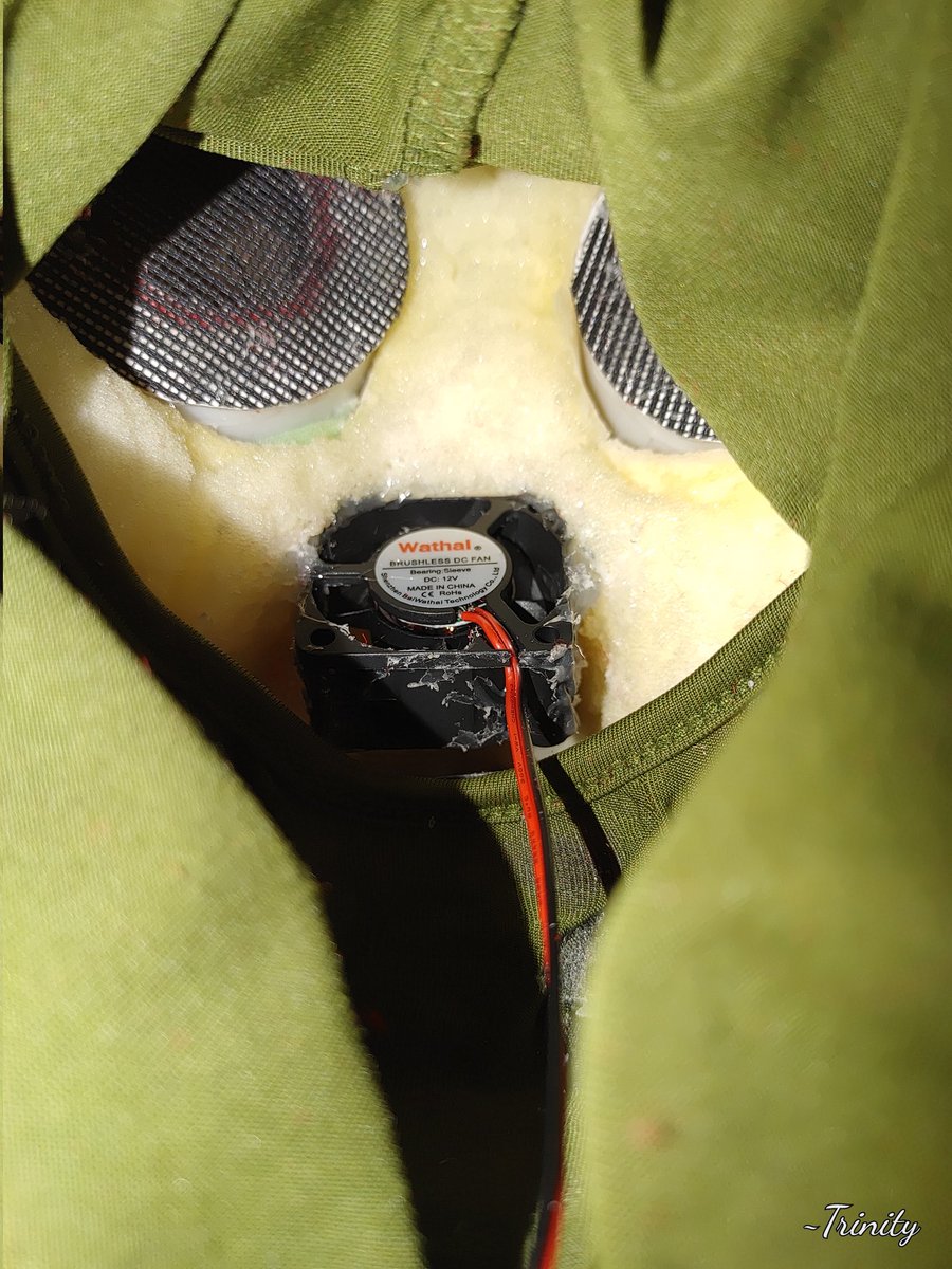 whitewolfangel7's tweet image. Added a fan for circulation! #wipwednesday #fursuitbuilder