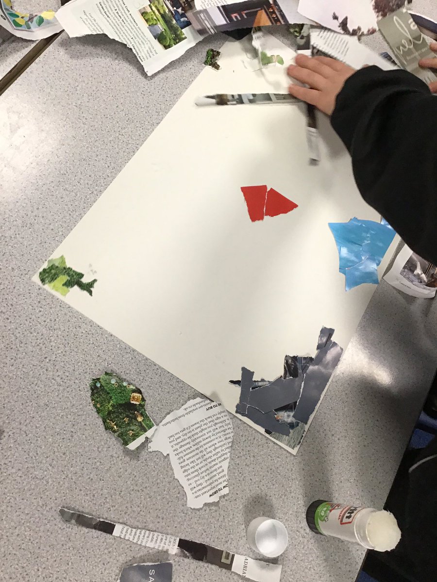sjvblackpool's tweet photo. #ROHCreateandDesign #SJV3M creating mood boards this afternoon as part of our DT project. #SJVDT https://t.co/jvl1PRGXcP