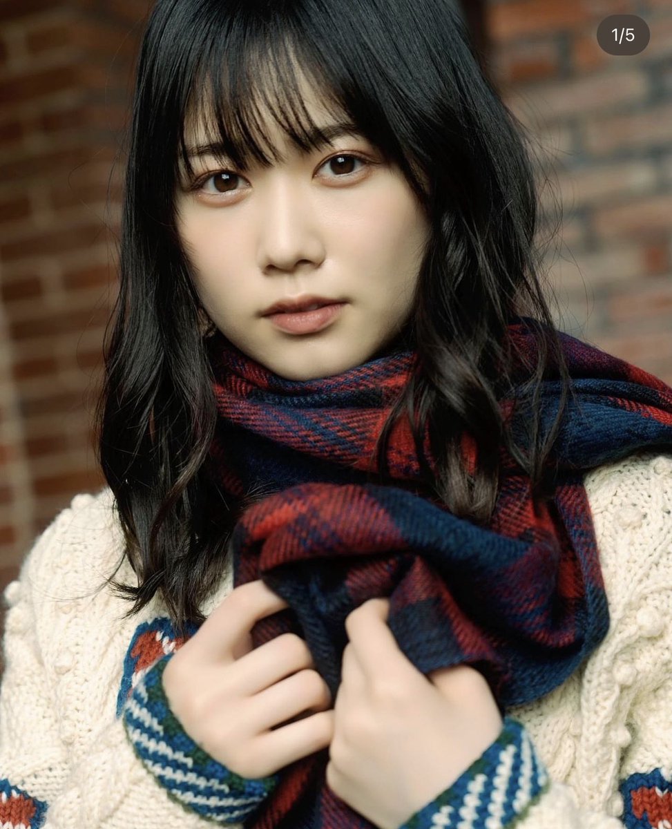 shikamaroonHNT's tweet photo. これは被写体として完璧すぎるな湯葉レタ https://t.co/zwcNAhxd5q