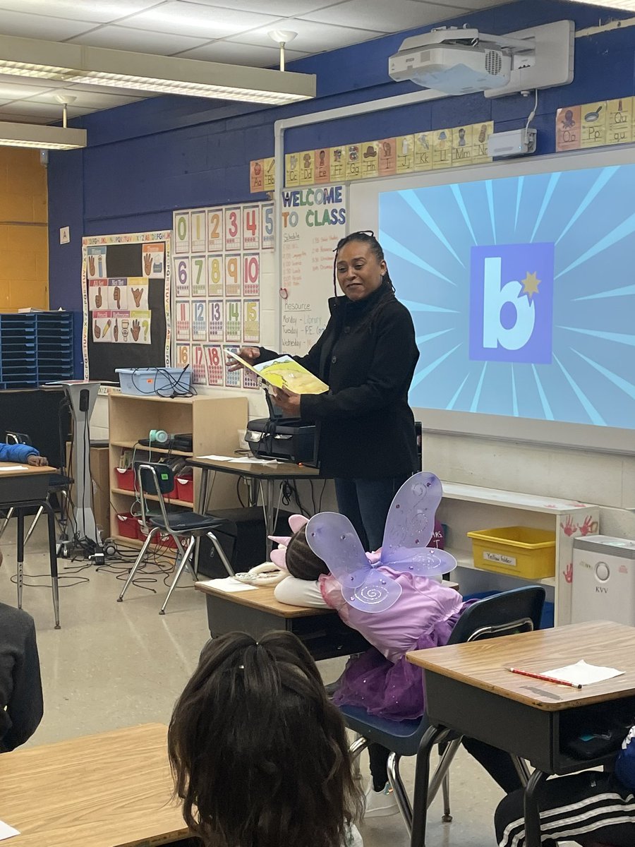 LIT4LifePCPS's tweet photo. #ReadAcrossAmerica2023 https://t.co/T26hVILrq4