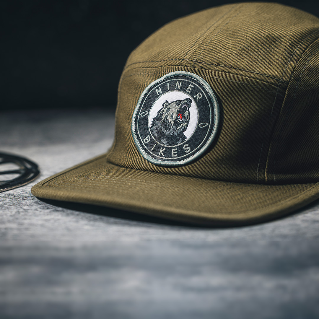 Got a serious case of helmet hair? Swing over to the Niner site and cover that post-ride mess of yours with one of our new lids; while you're taking a peek check out our new shirt... it's out of this world. 👽✌️

bit.ly/3macMQa