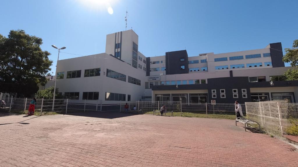FPetersenA's tweet photo. Hospitales de #Jalisco destacan entre los mejores del país en la lista de @Newsweek. El Hospital Civil de Guadalajara Dr. Juan I. Menchaca en 6o lugar, Real San José,  @HospitalCivil FAA, Hospital 46 del IMSS y @hospitalzoquipan
¡Muchas felicidades! 1
https://t.co/iRfWdsybCt https://t.co/B3YLdnx0Io