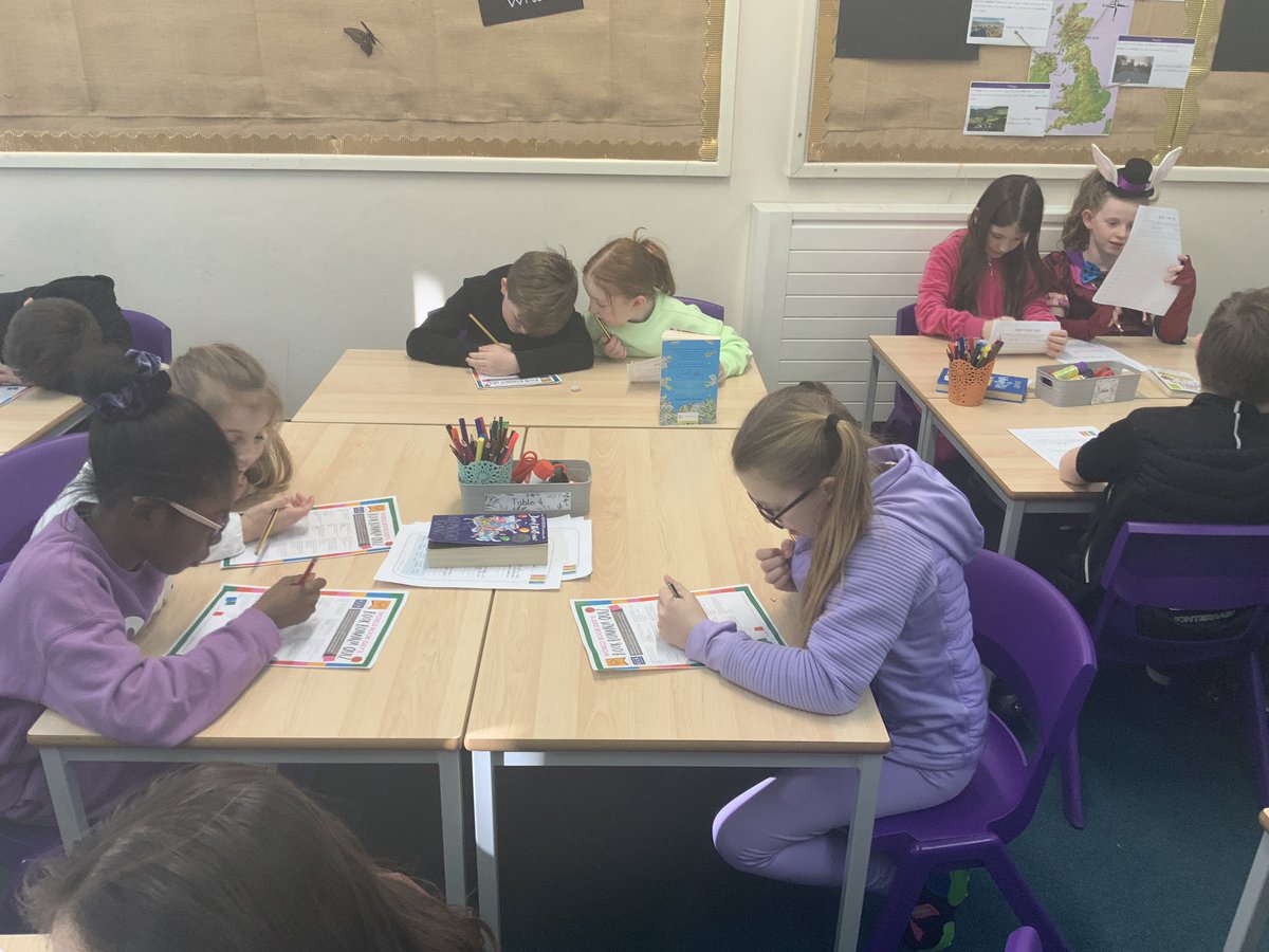 RunnymedeStEd's tweet photo. Ending the day with a βThe Day the Crayons Quitβ quiz in Year 4 π #WorldBookDay2023 #LRQM #RunnymedeReading #LiverpoolReads https://t.co/loImaYdxrH