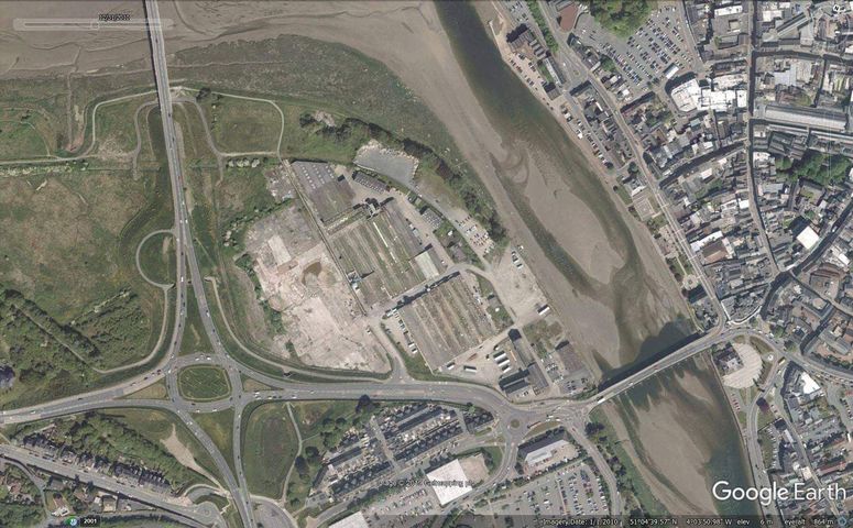 AnchorwoodLtd's tweet image. #ThrowbackThursday to Anchorwood Bank before the development of Taw Wharf began. The profit from the sales of homes on Taw Wharf directly funds more affordable housing for local people. #ethicaldeveloper #newhomes #tawwharf #barnstaple #northdevon #anchorwoodltd