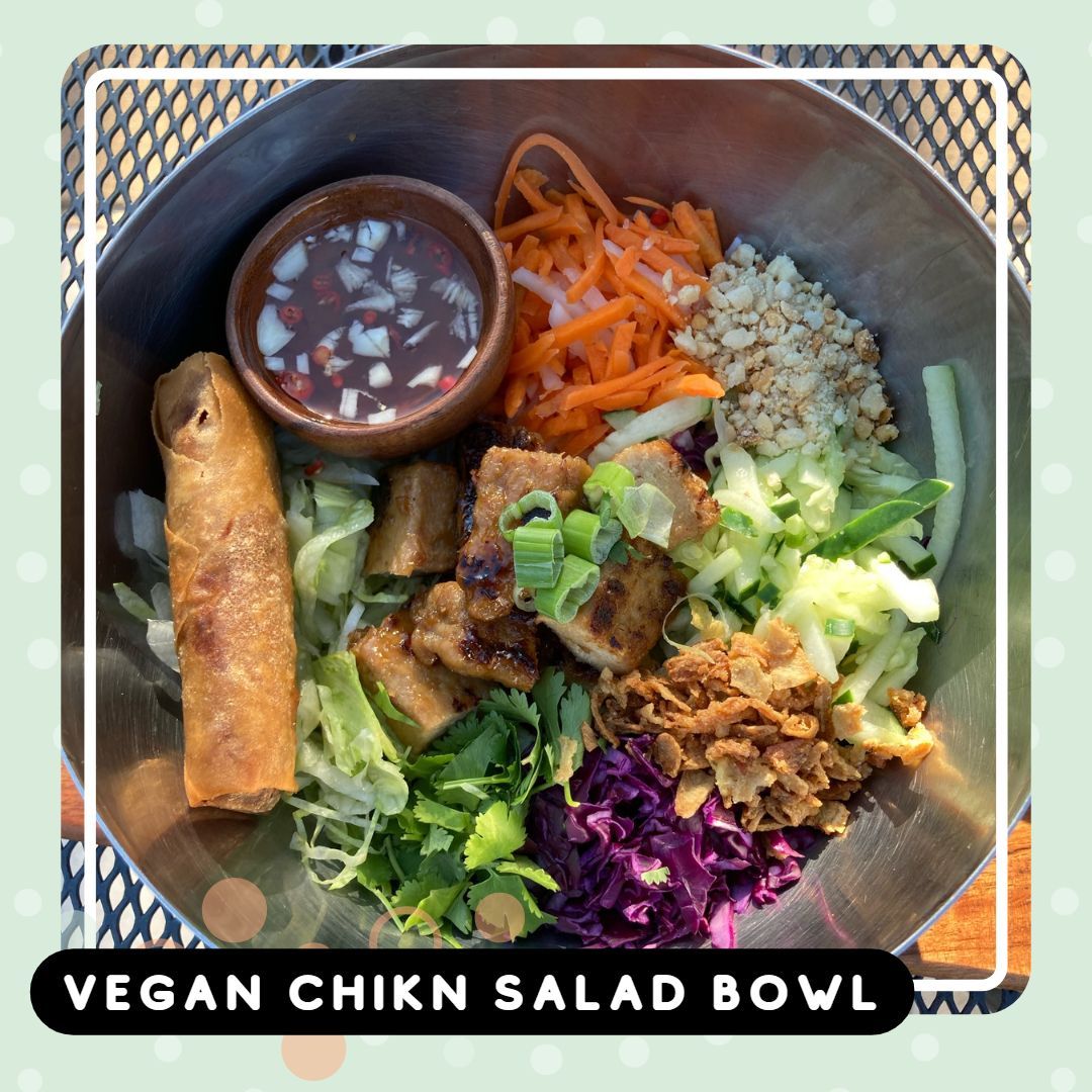 We make vegan eating easy and delicious 🌱

Have you tried our vegan chikn yet?  Which menu item is your favorite to enjoy it in?  #DDMauSTL #STLfood #STLeats #STLvegan #vegan