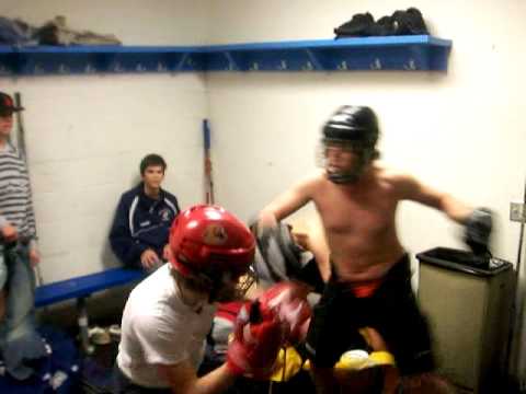 TheDetroitLine's tweet image. Bertuzzi and Marchand, greeting each other as teammates 🤣🥊🥊 
#LockerBox