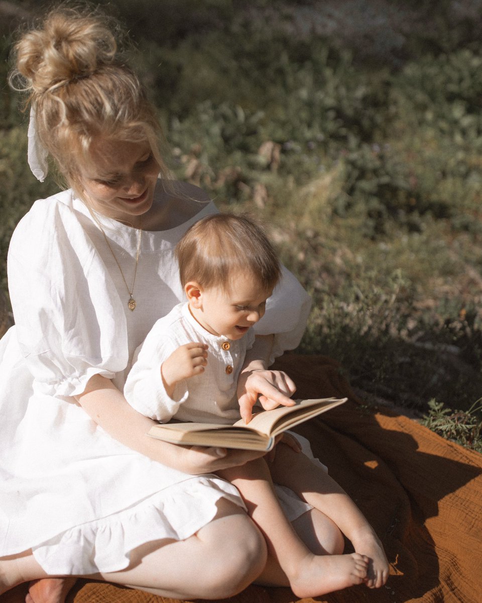 It's never to early to start reading to a child, even babies love books &amp; it helps children to develop speech skills when parents read with them from an early age.

#HappyWorldBookDay #WorldBookDay #WorldBookDay2023 #readingtochildren