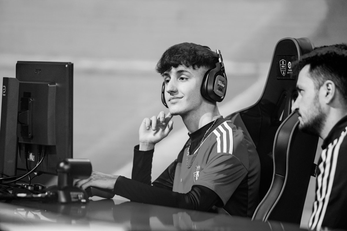 1/6 en la jornada del pasado martes en <a href="/eLaLiga/">eLaliga</a>😔

Toda la fluidez y concentración que tenía entrenando la pierdo a la hora de la competición y ya no supe cambiarlo en ninguno de los 2 partidos, sumándole a esto perder 2 puntos en el último minuto.

It is what it is💔