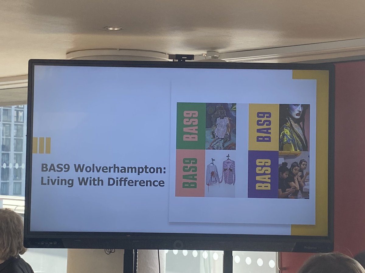 WolvArtGallery's tweet photo. Evaluation is key! @southbankcentre understanding the legacy of #BAS9. @ArtsConnectWM @wlv_soa @WvCep https://t.co/bSaUK7Px8V