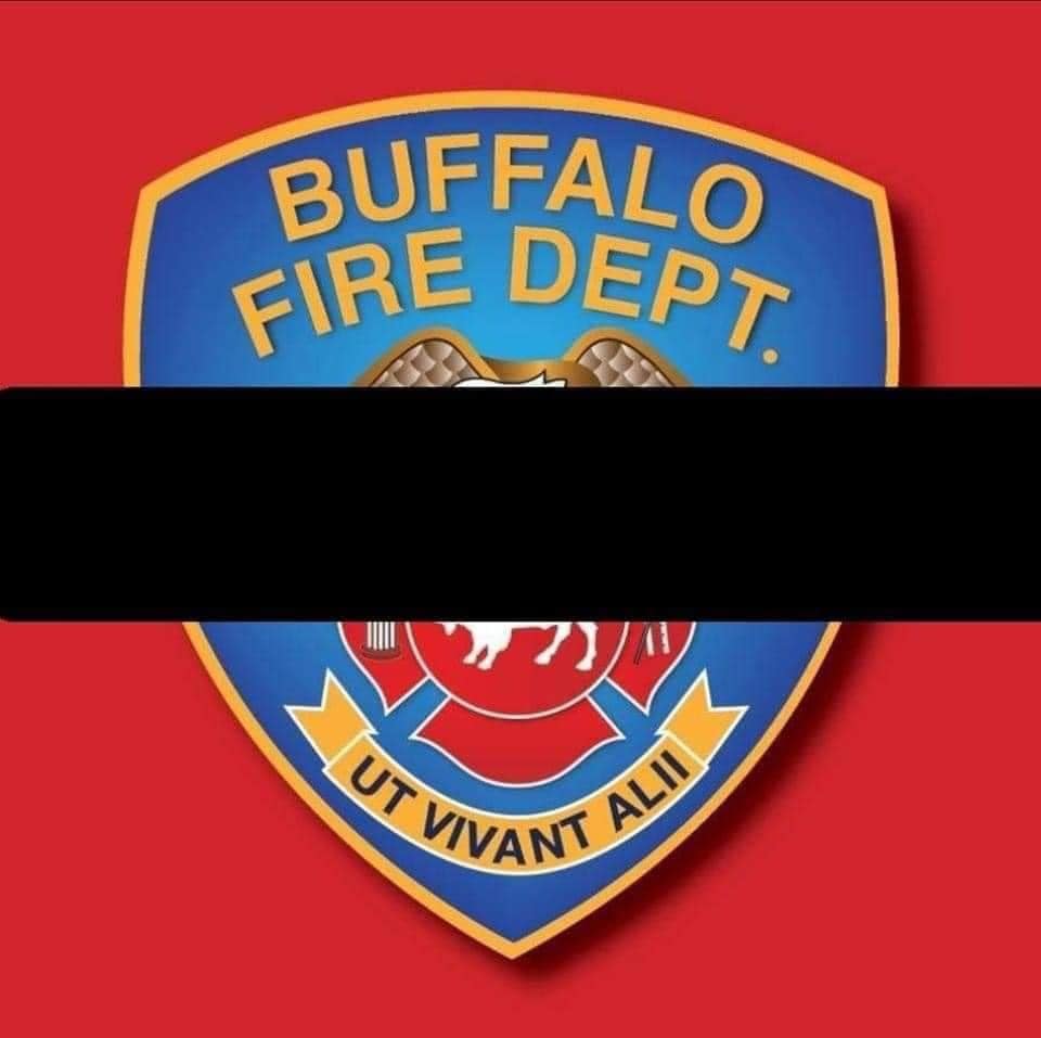 GreeleyFire's tweet photo. Our hearts go out to the brave men and women of the Buffalo Fire Department during this difficult time, and we extend our deepest sympathies to the family of the fallen firefighter. We stand with them in mourning the loss of a hero.
"So others may live" UT VIVANT ALII https://t.co/dGRgTN22PM
