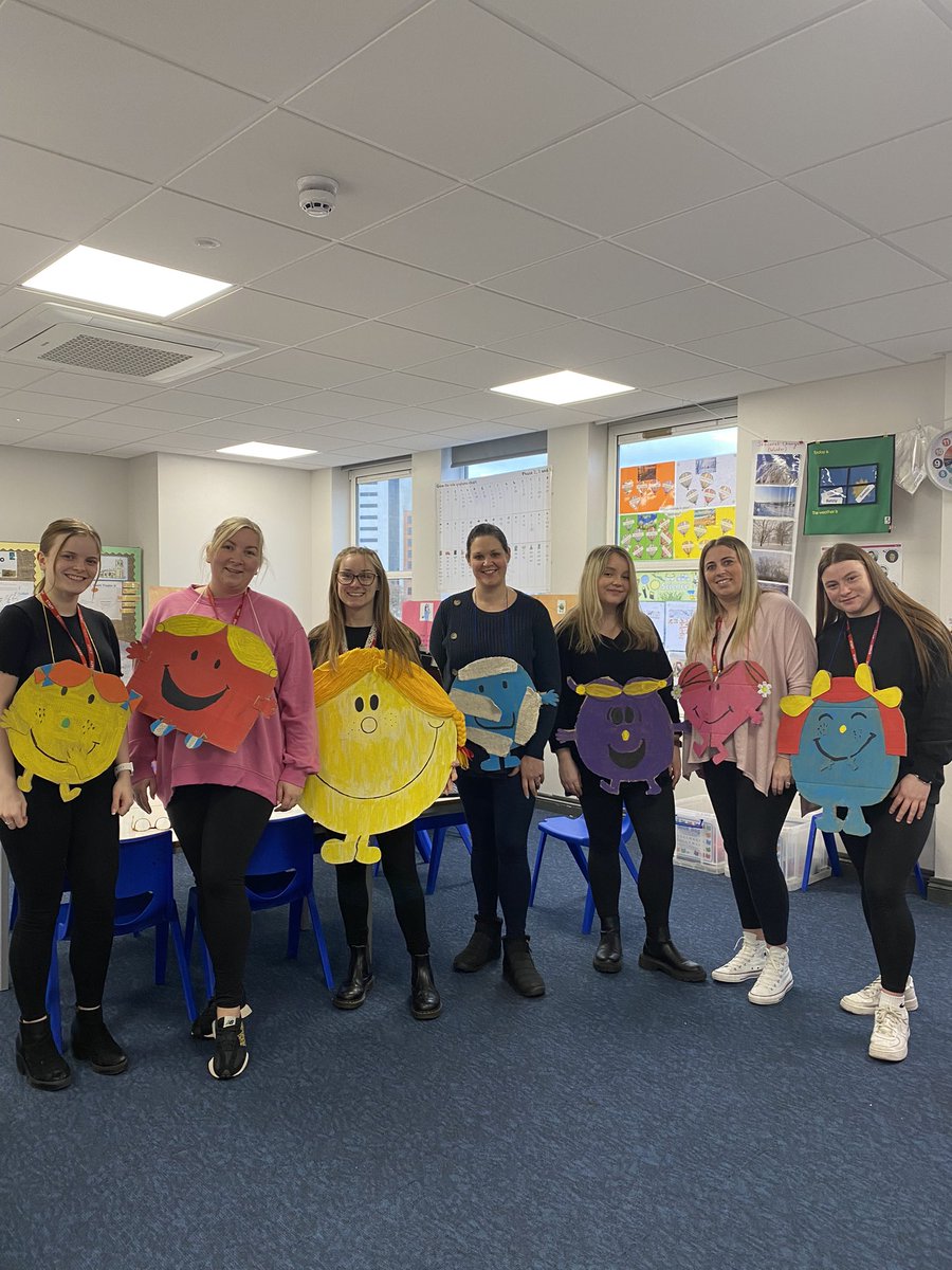 SRSCMAT's tweet photo. Lots of #WorldBookDay fun going on across our schools today! Well done to all of our pupils and staff who joined in the fun #WorldBookDay2023 https://t.co/7HJbszcpHA