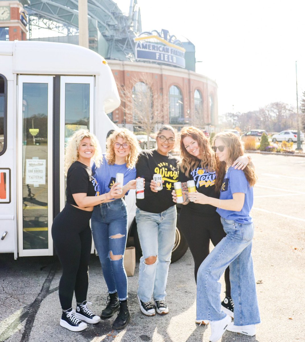 🚨 Swag Alert 🚨 

We have new merch 🤗 and we’re sharing it with you! Stop in today to snag some Whos on Third swag for yourself, or visit our online store! ⬇️

whosonthird.bigcartel.com

#whosonthirdmke #craftcocktails #sportsbar #craftbeer #Sports #gameing #merchandise #apperal